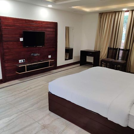 Orchha Club And Resort - Ocr Esterno foto
