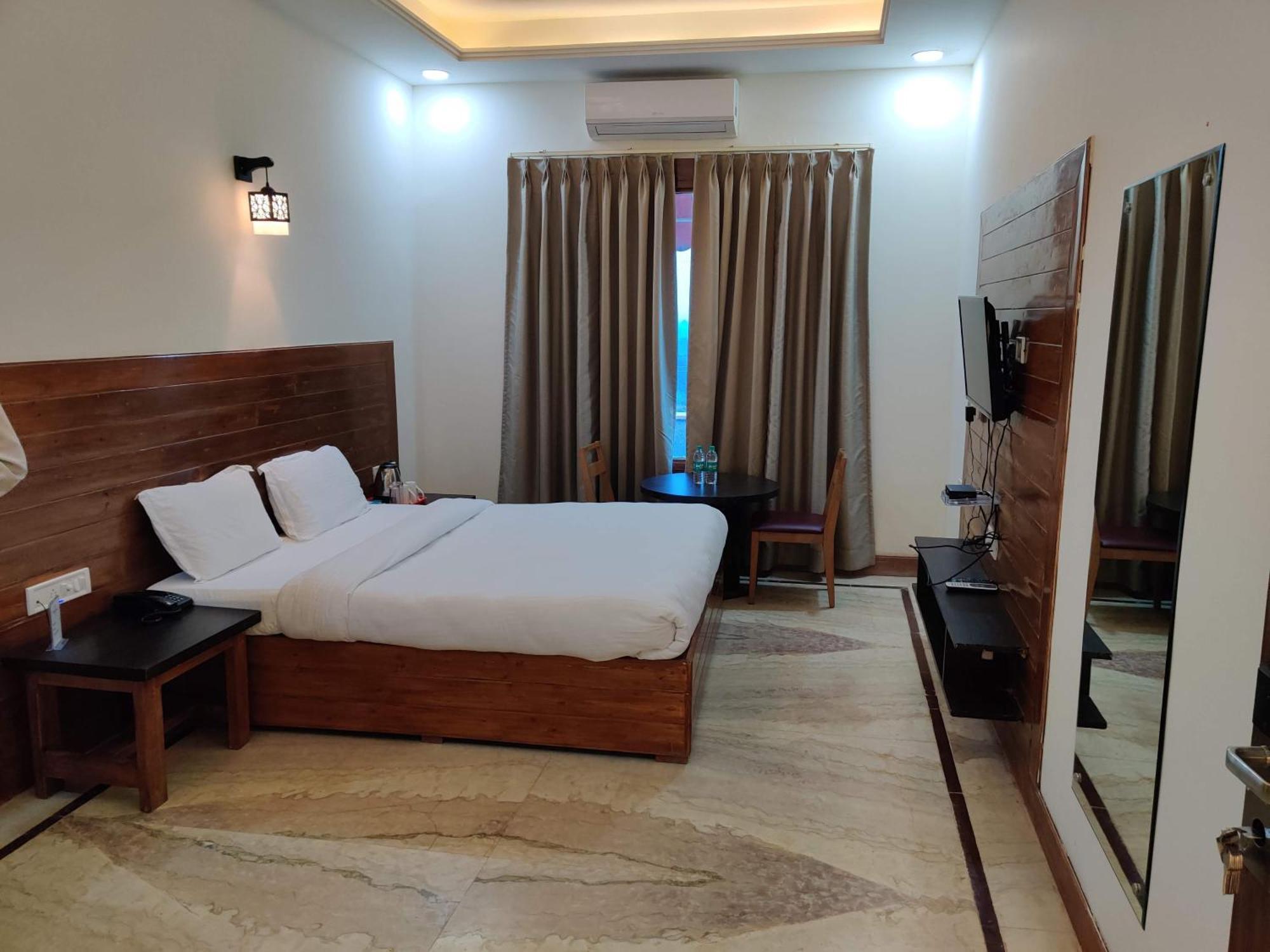 Orchha Club And Resort - Ocr Esterno foto
