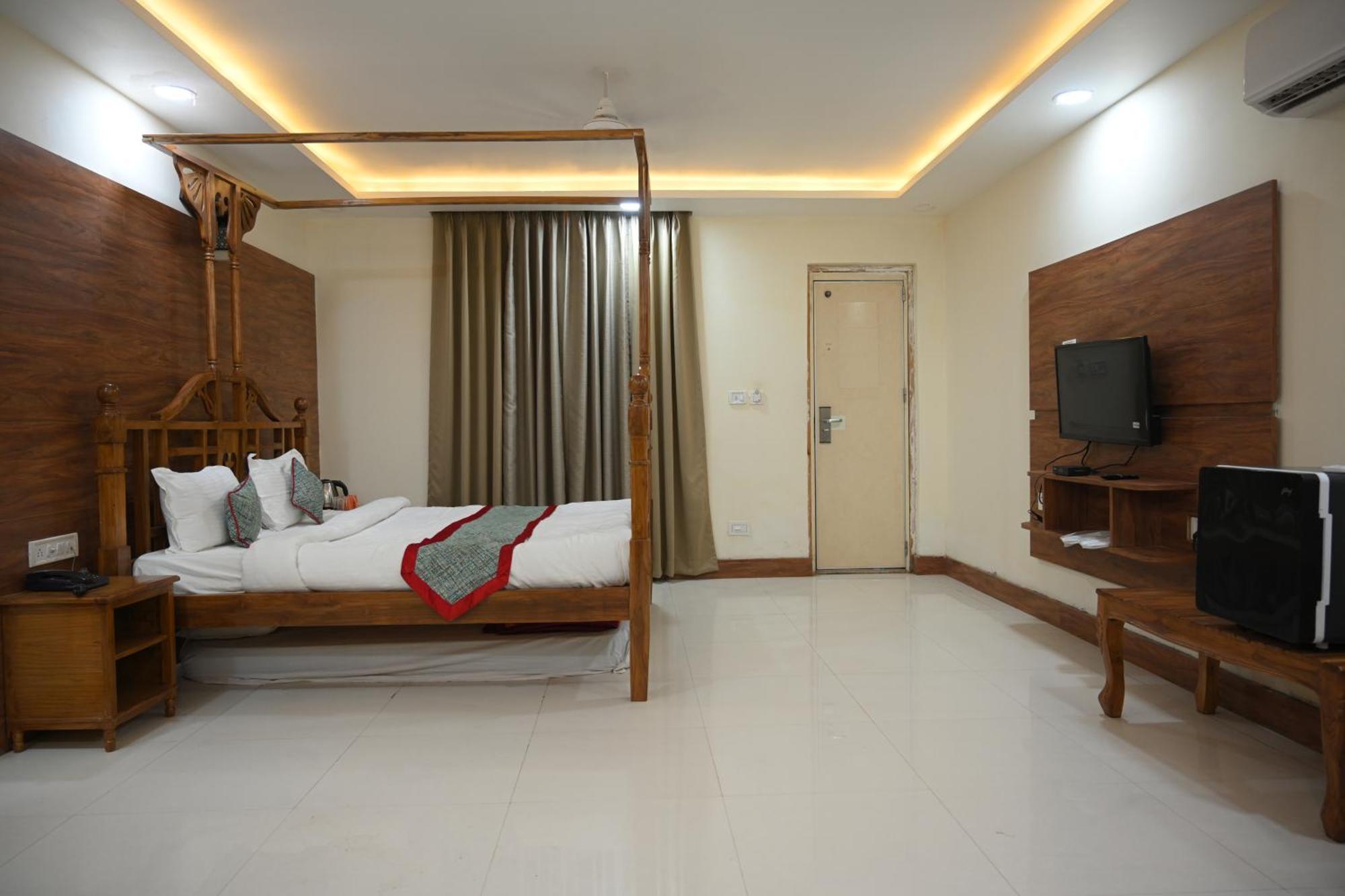 Orchha Club And Resort - Ocr Esterno foto