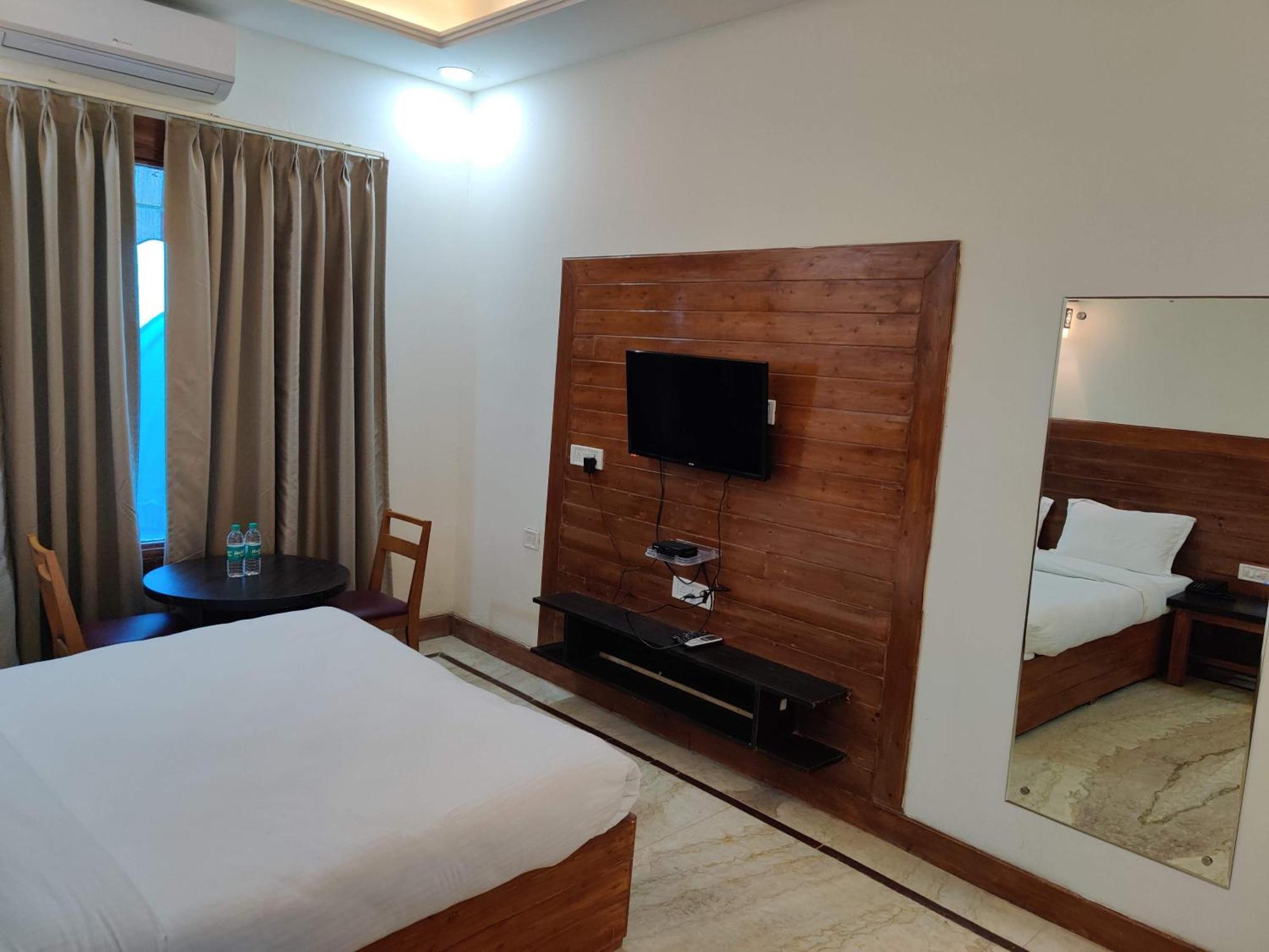 Orchha Club And Resort - Ocr Esterno foto
