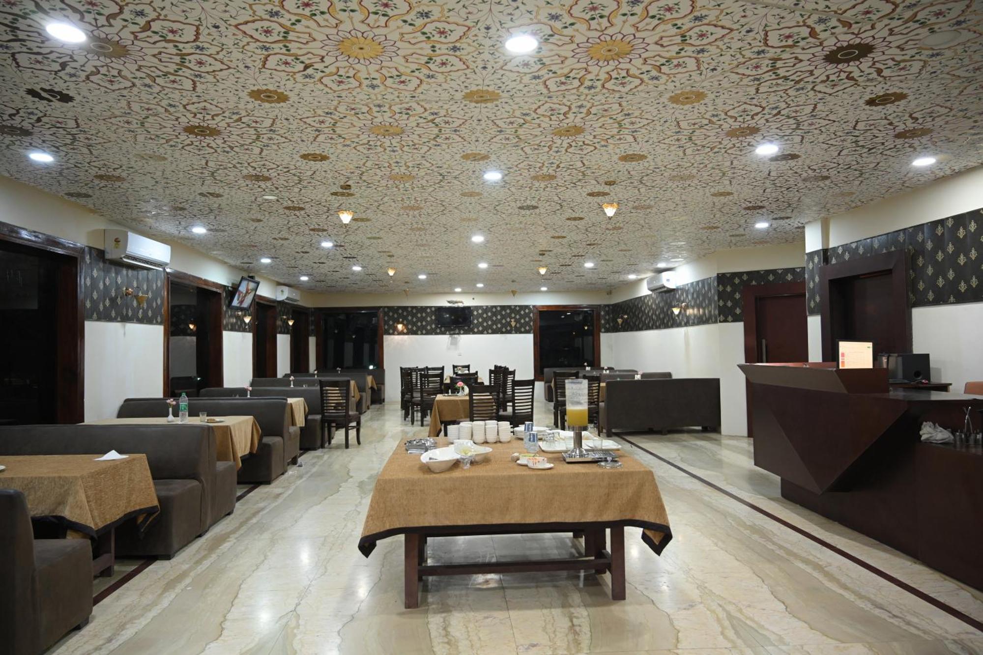 Orchha Club And Resort - Ocr Esterno foto