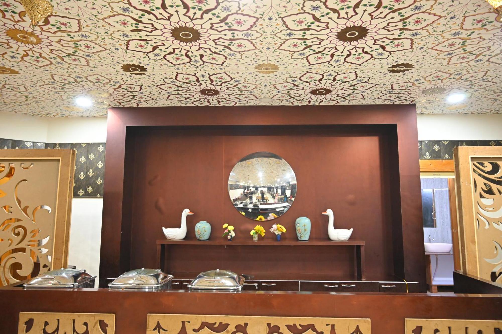 Orchha Club And Resort - Ocr Esterno foto