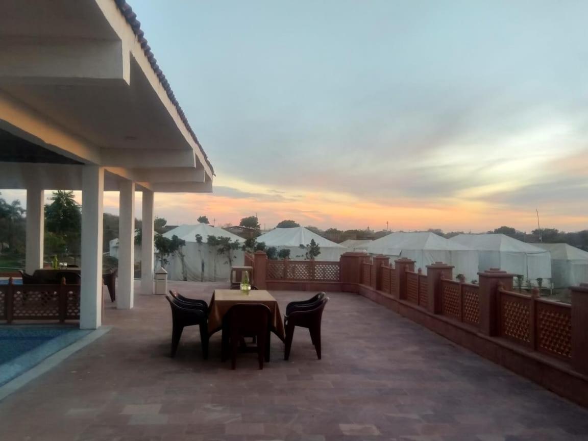 Orchha Club And Resort - Ocr Esterno foto