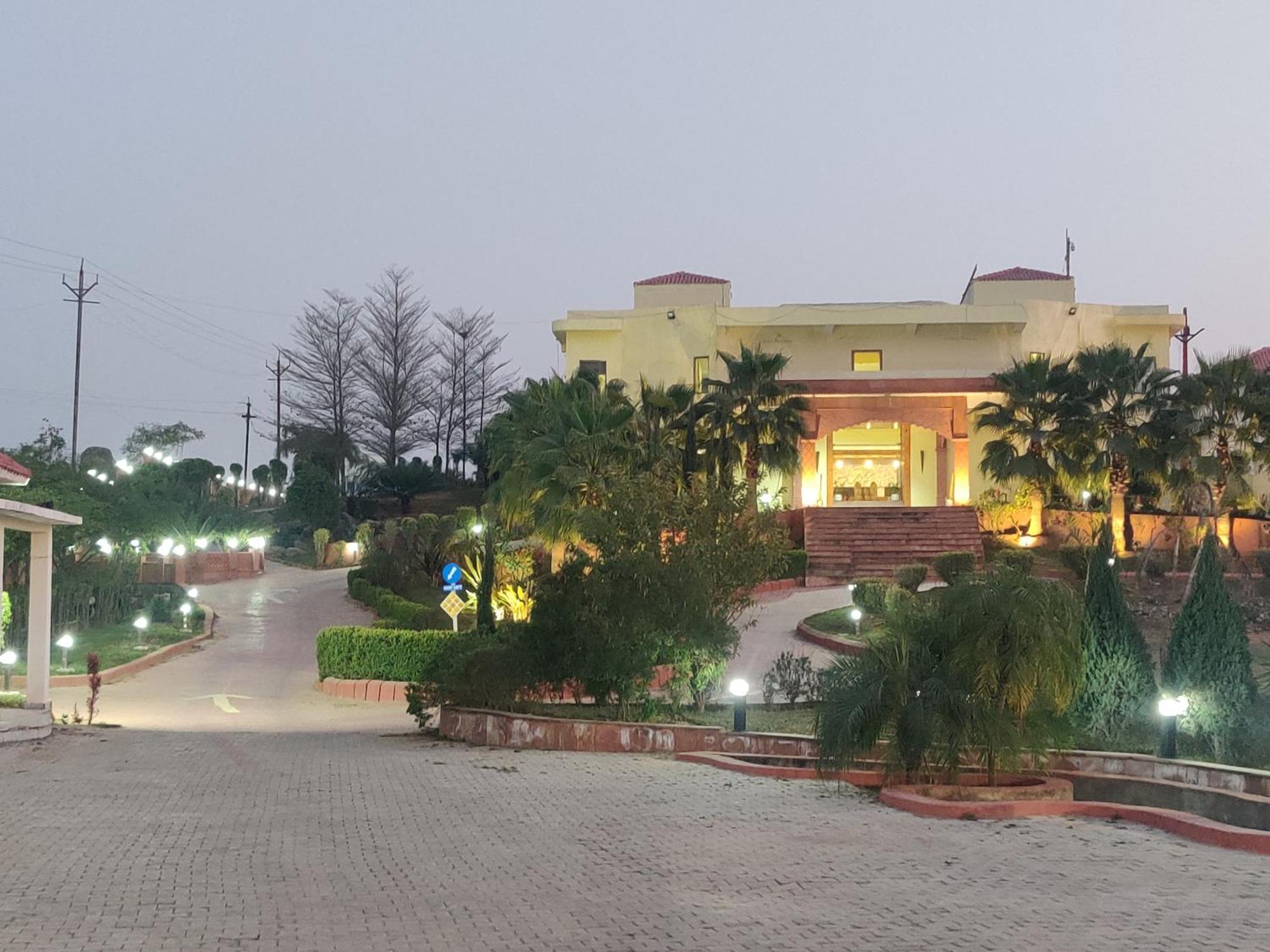 Orchha Club And Resort - Ocr Esterno foto